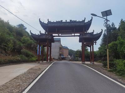 微改造 精提升 常山县球川镇东坑村旅游环境“展新颜”